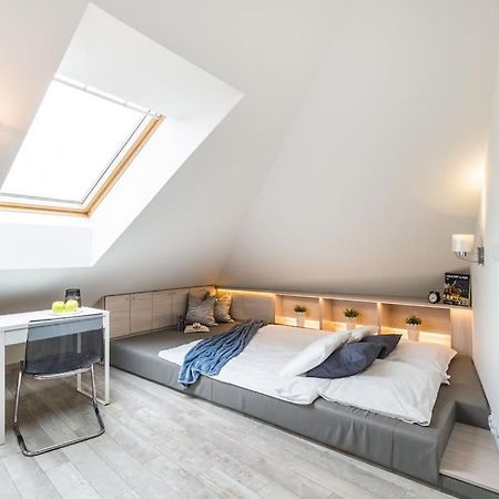 Modern & New Place Next To Wawel Castle & Vistula Krakow Bagian luar foto