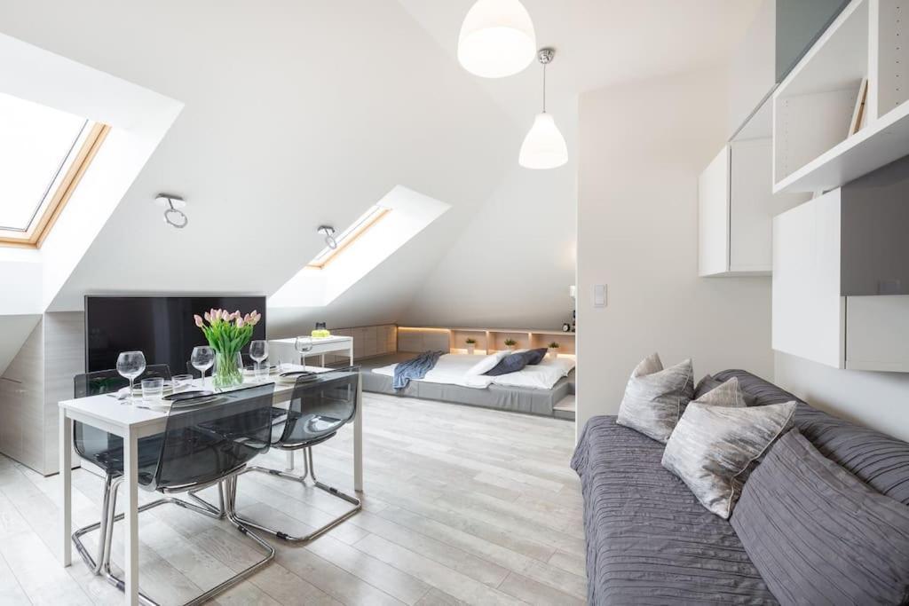 Modern & New Place Next To Wawel Castle & Vistula Krakow Bagian luar foto